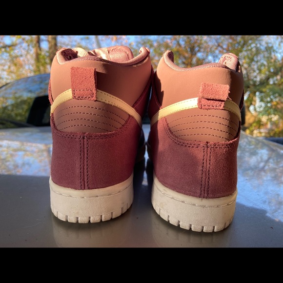 SOLD - Picture 3 of 3